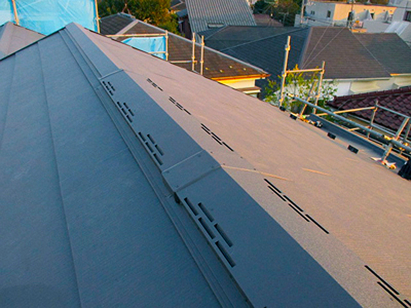 明かり取りのある屋根を葺き替え プレビュー12